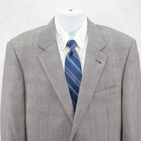 Jos A Bank Signature Wool Blazer Sport Coat 42R White Black Gray Plaid Blue Wind